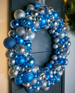 WeRChristmas Antarctica Bauble Wreath, 60 Cm^ Bauble Wreaths