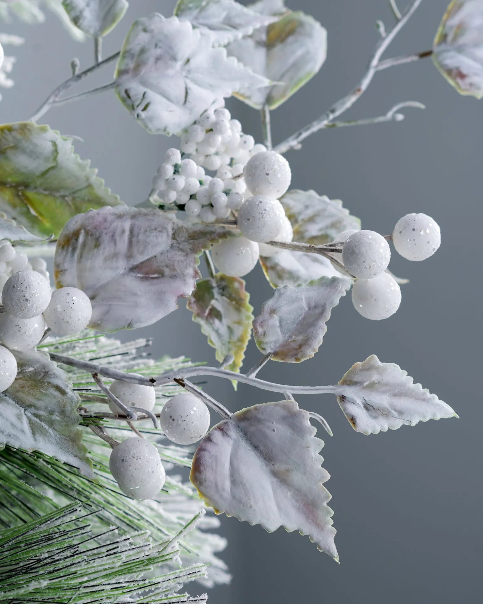 WeRChristmas Artificial Frosted Berries Pick, White, 25 Cm^ Flowers & Foliage|Flowers & Foliage