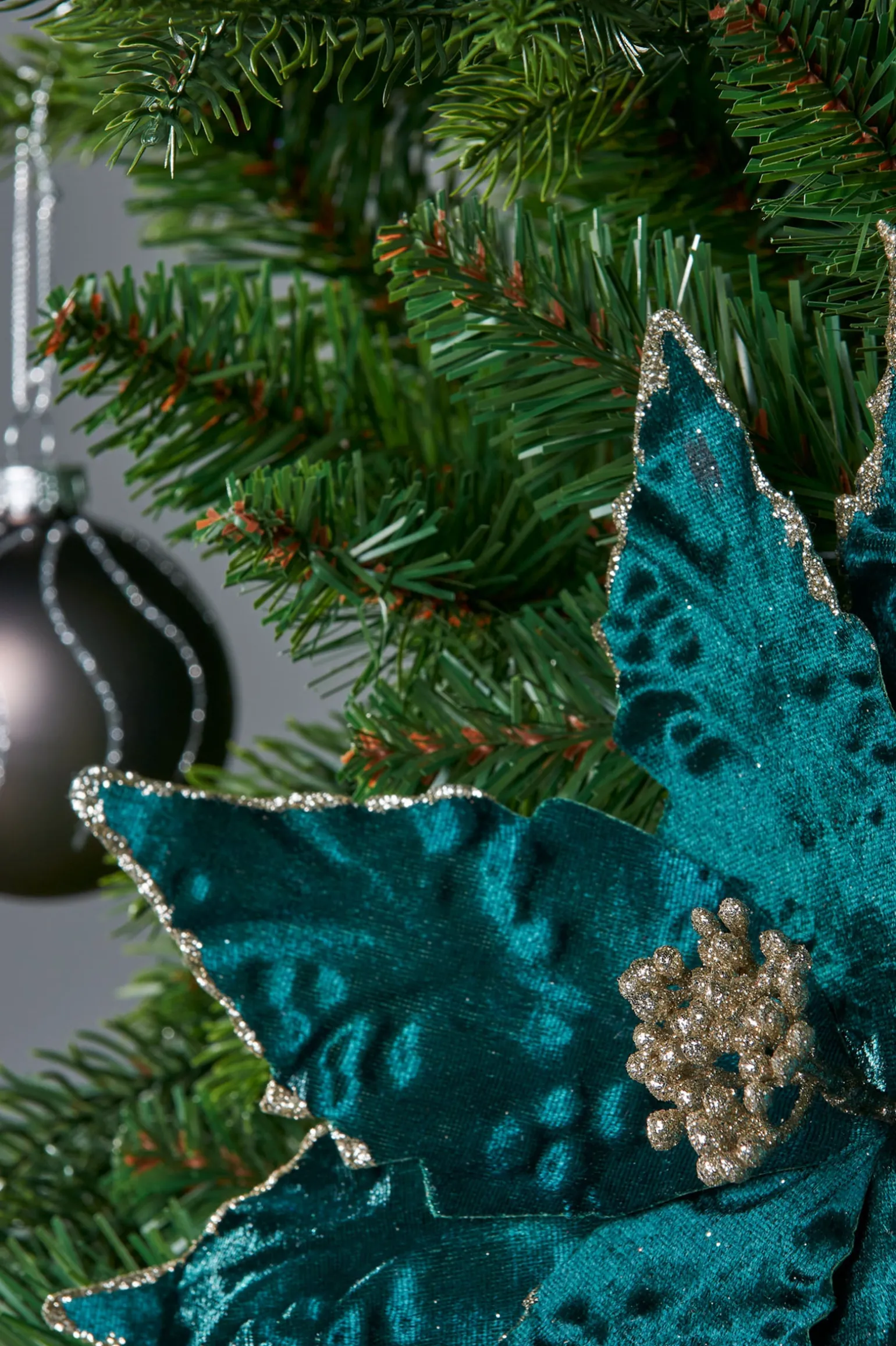 WeRChristmas Artificial Poinsettia Flower, Turquoise, 28 Cm^ Flowers & Foliage|Flowers & Foliage
