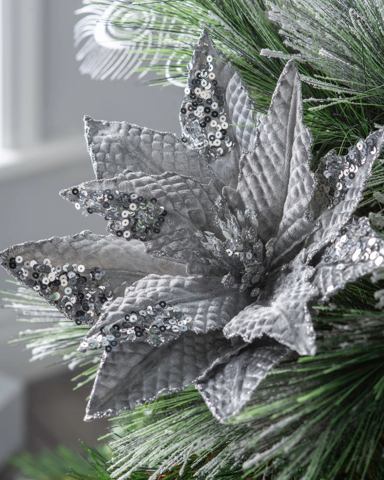 WeRChristmas Artificial Poinsettia Flower, Silver, 29 Cm^ Flowers & Foliage|Flowers & Foliage