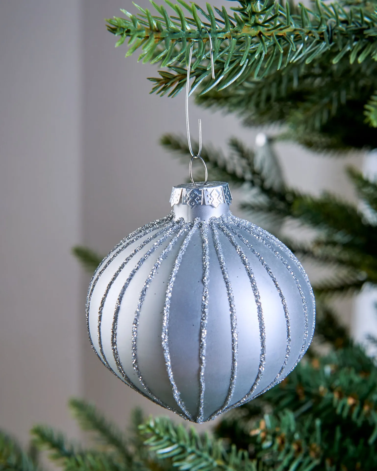 WeRChristmas Bauble Ornament Hooks, Silver, Pack Of 150^ Bauble Hooks