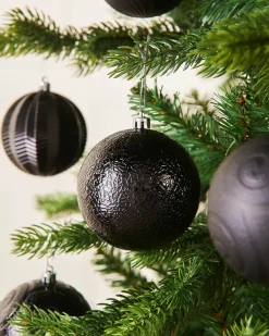 WeRChristmas Black Shatterproof Baubles, 16 Pack, 8 Cm^ Shatterproof Baubles