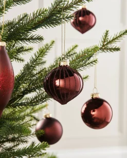 WeRChristmas Burgundy Glass Baubles, 20 Pack^ Glass Baubles
