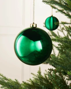 WeRChristmas Christmas Green Large Gloss Shatterproof Bauble, 15 Cm^ Oversized Baubles|Shatterproof Baubles