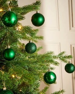 WeRChristmas Christmas Green Shatterproof Bauble, 50 Pack^ Shatterproof Baubles