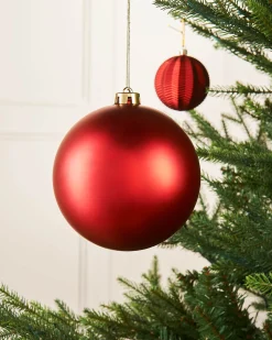 WeRChristmas Christmas Red Large Matt Shatterproof Bauble, 15 Cm^ Oversized Baubles|Shatterproof Baubles