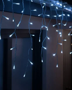WeRChristmas Connectable Icicle 100 LED Christmas Lights, Bright White^ Connectable Lights