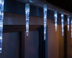 WeRChristmas Connectable Icicle 8 LED Christmas Lights, Bright White^ Connectable Lights