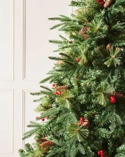 WeRChristmas Decorated Mixed Tip Berries & Pinecones Christmas Tree, 6 Ft^ Premium Christmas Trees|Unlit Christmas Trees