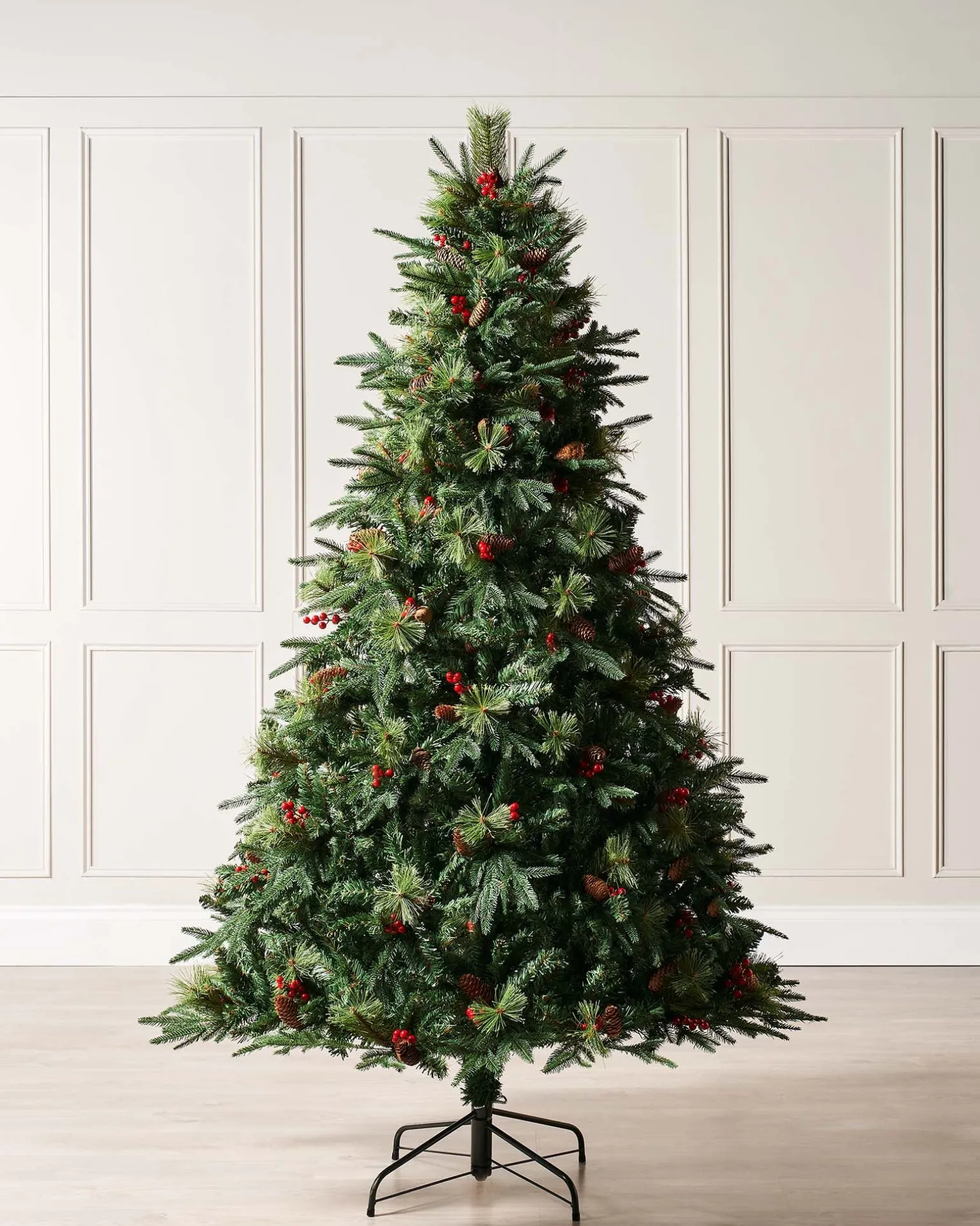 WeRChristmas Decorated Mixed Tip Berries & Pinecones Christmas Tree, 6 Ft^ Premium Christmas Trees|Unlit Christmas Trees