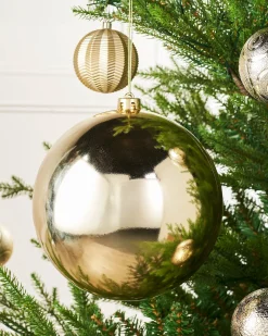 WeRChristmas Gold Large Gloss Shatterproof Bauble, 20 Cm^ Oversized Baubles|Shatterproof Baubles