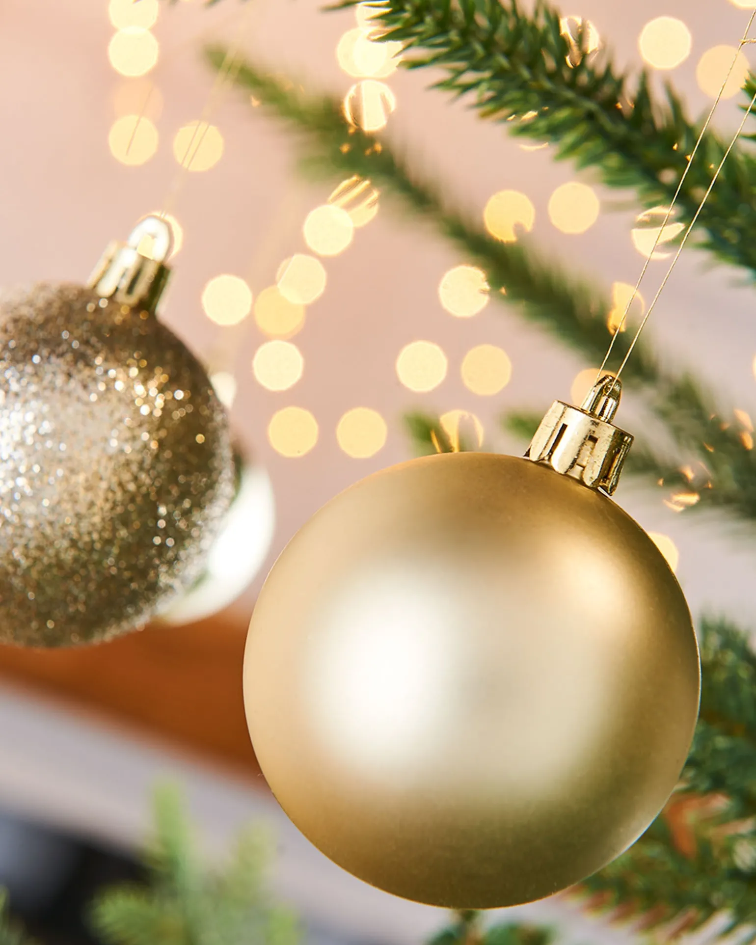 WeRChristmas Gold Shatterproof Baubles, 42 Pack, 6 Cm^ Shatterproof Baubles
