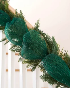 WeRChristmas Green Mesh With Green Foil, 9 M^ Deco Mesh