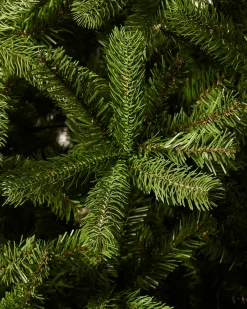 WeRChristmas Large Mixed Pine Christmas Tree, 8 Ft^ Unlit Christmas Trees