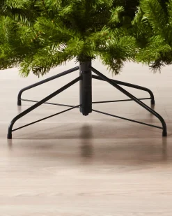 WeRChristmas Large Mixed Pine Christmas Tree, 8 Ft^ Unlit Christmas Trees