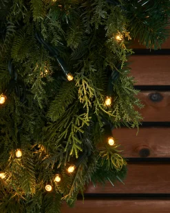 WeRChristmas LINK PRO Connectable Pre-Lit Natural Fir Wreath, 1.2 M^ Link Pro|Plain Wreaths