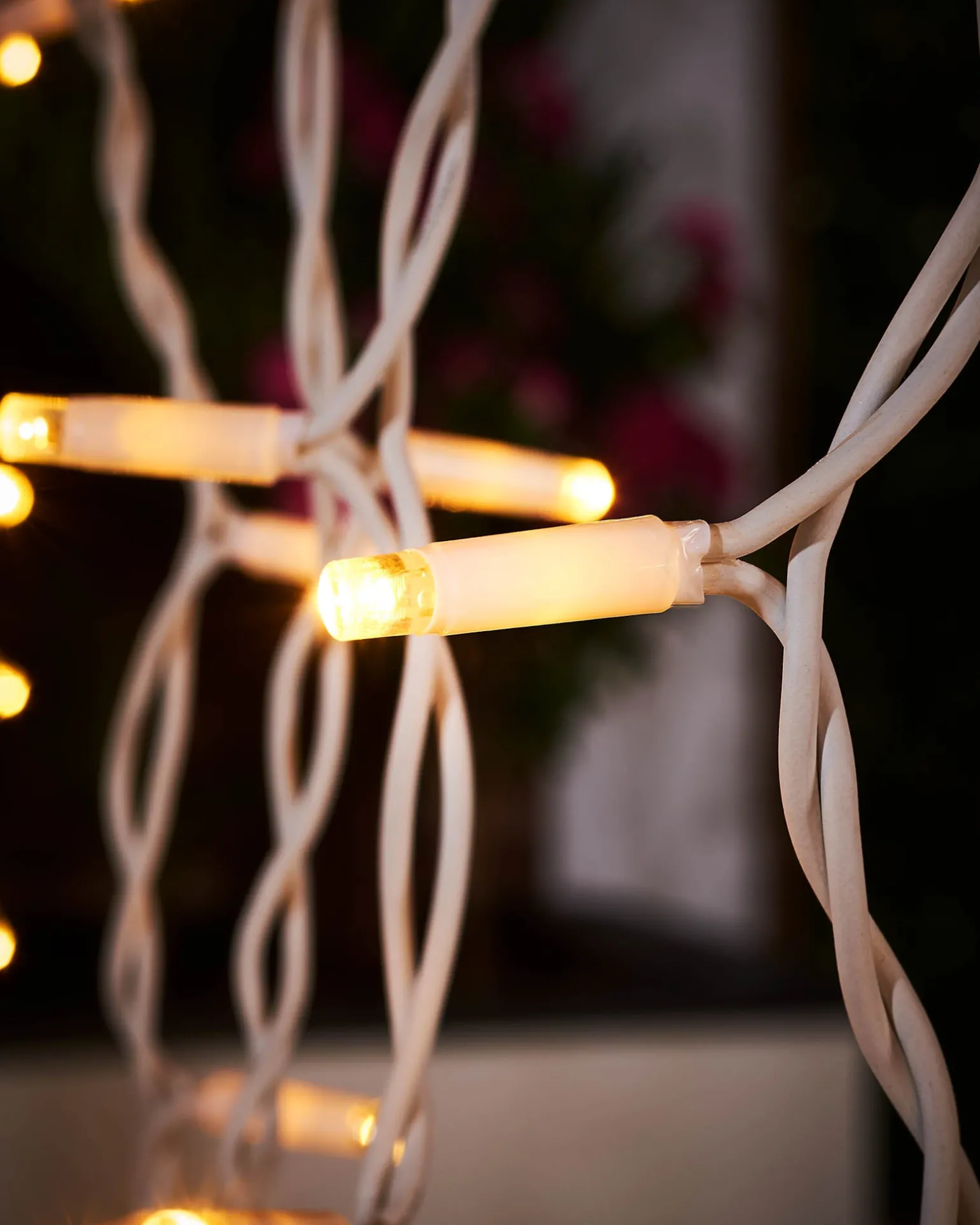 WeRChristmas LINK PRO LED Curtain Lights, White Cable, 2.5 M Drop, Warm White^ Link Pro|Curtain & Net Lights