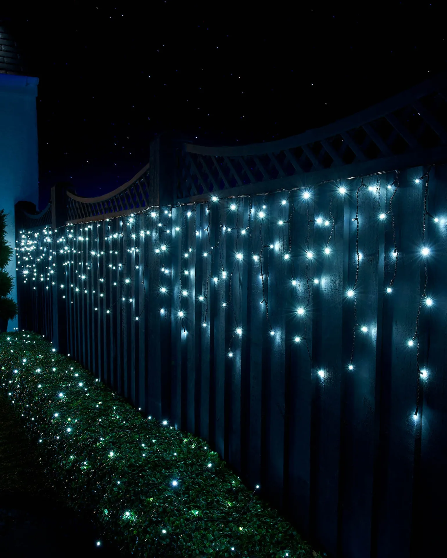 WeRChristmas LINK UP LED Icicle Lights, Black Cable, White^ Link Up|Connectable Lights