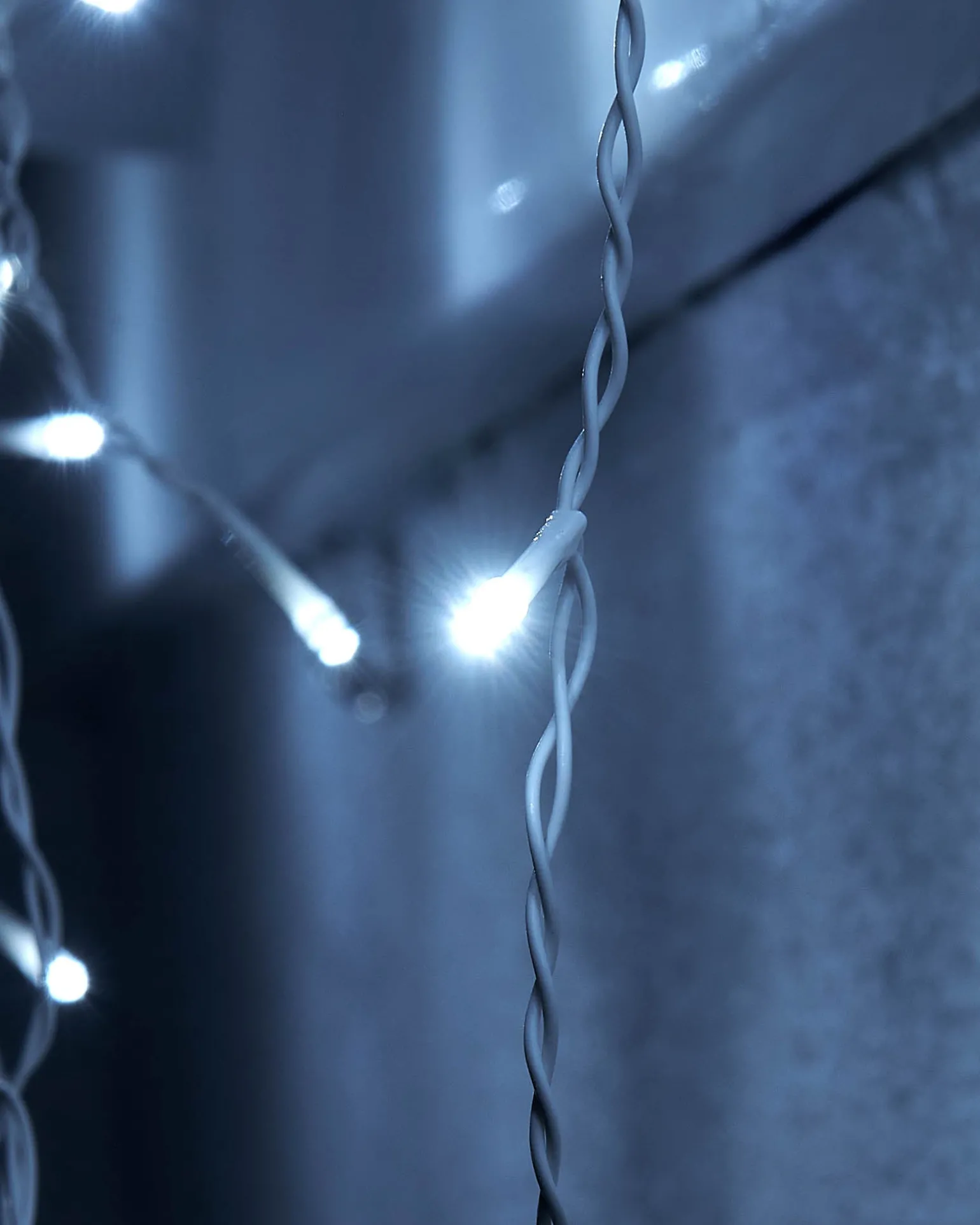 WeRChristmas LINK UP LED Icicle Lights, White Cable, White^ Link Up|Icicle Lights