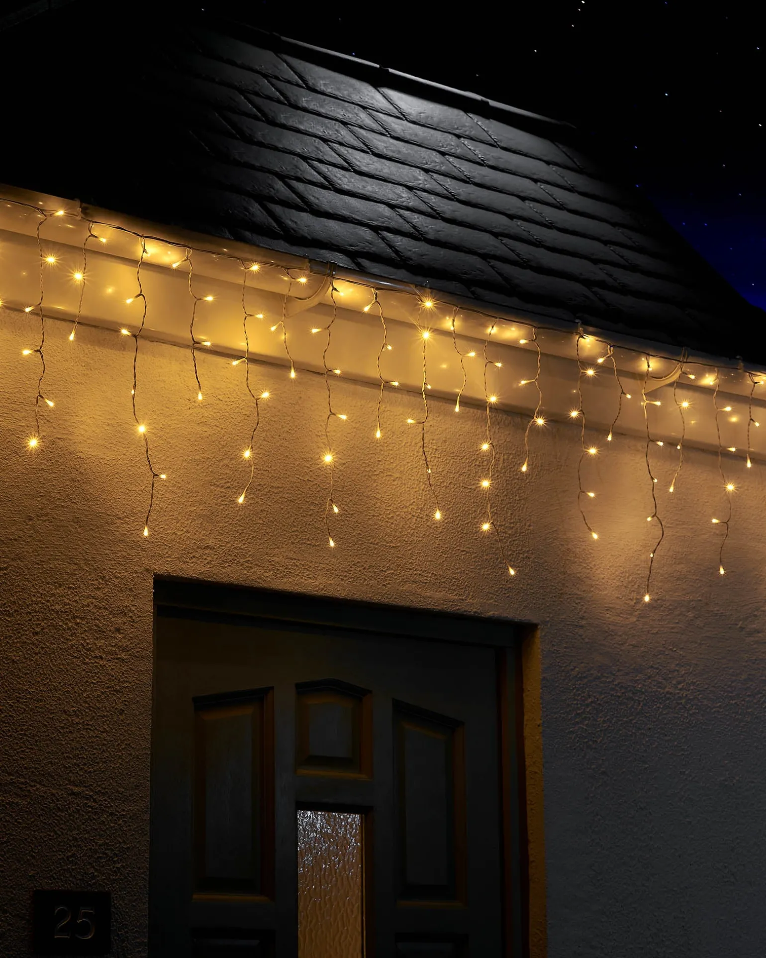 WeRChristmas LINK UP LED Icicle Lights, White Cable, Warm White^ Link Up|Connectable Lights