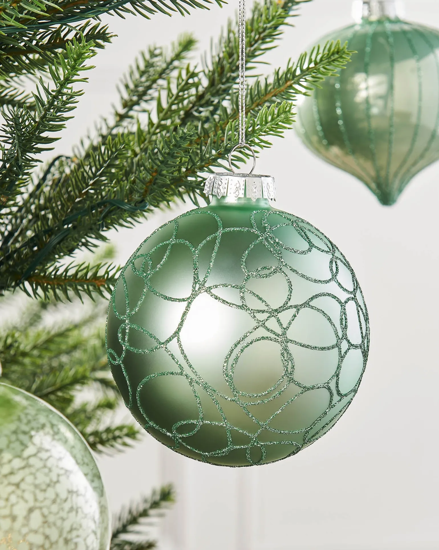 WeRChristmas Mint Green Glass Baubles, 6 Pack, 10 Cm^ Glass Baubles
