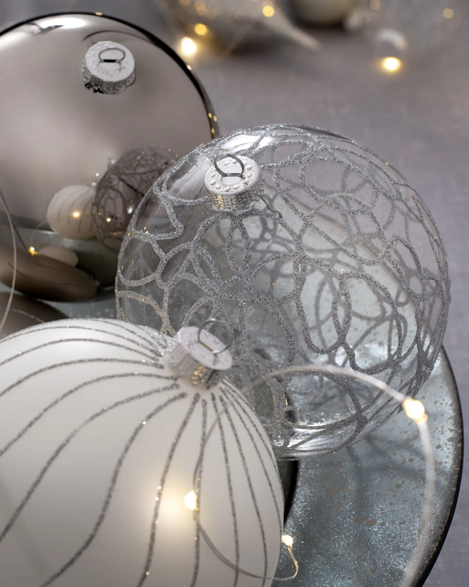 WeRChristmas Moonbeam Glass Baubles, 3 Pack, 13 Cm^ Glass Baubles