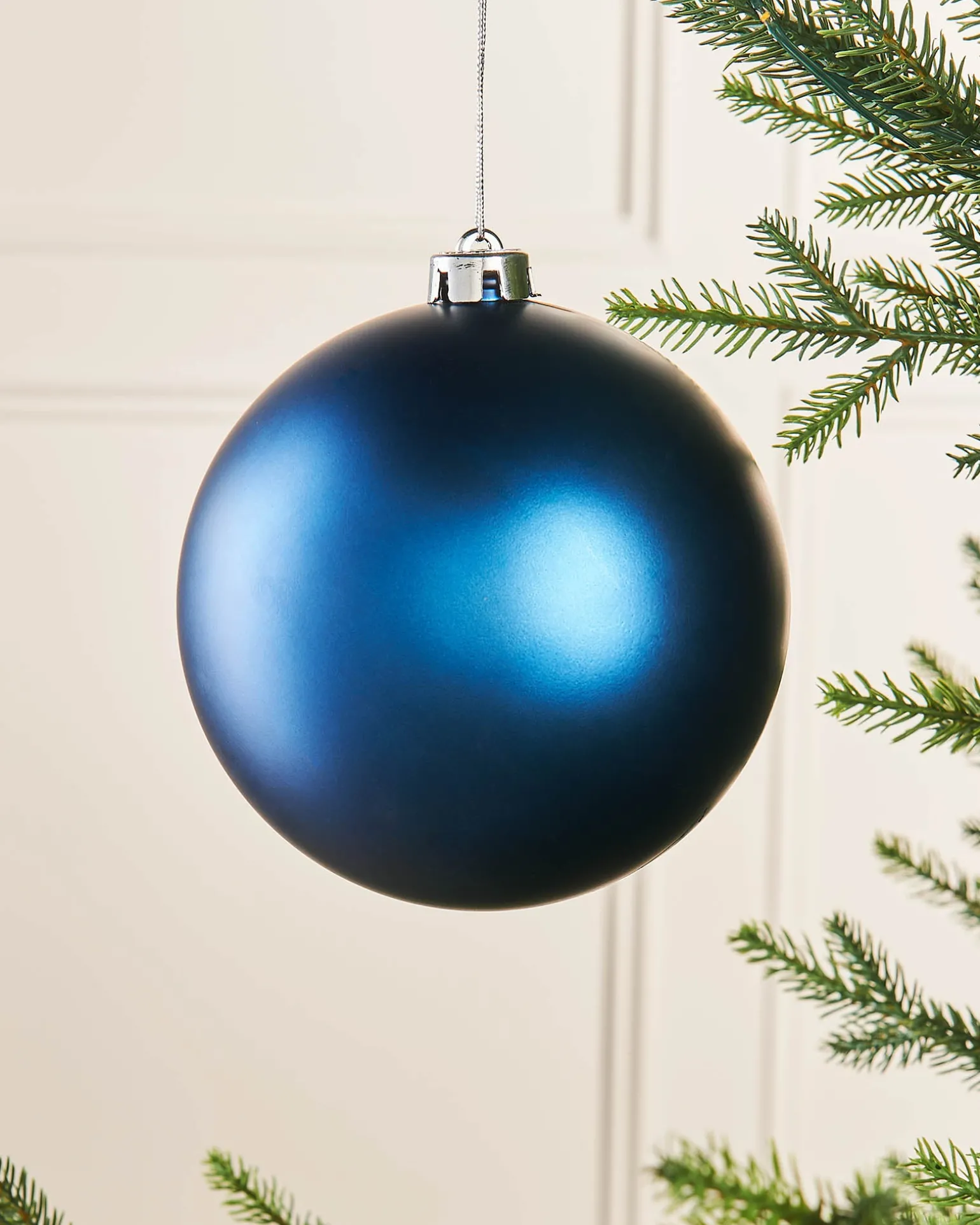 WeRChristmas Navy Blue Large Matt Shatterproof Bauble, 15 Cm^ Shatterproof Baubles|Oversized Baubles