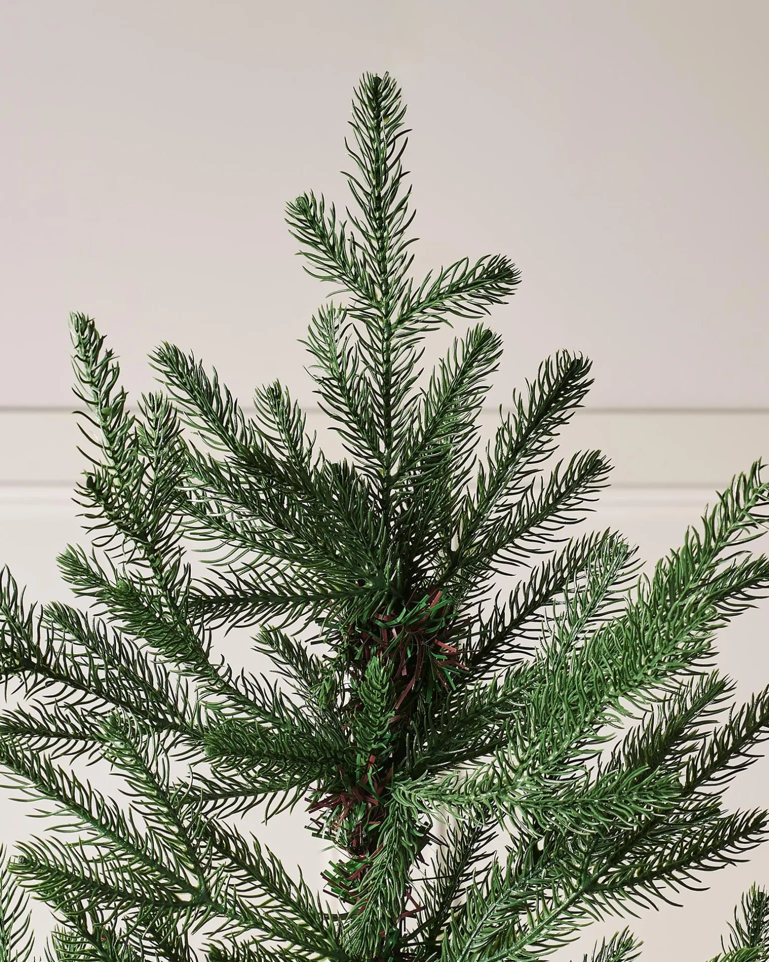 WeRChristmas Northern Fir Christmas Tree, 6 Ft^ Budget Christmas Trees|Unlit Christmas Trees