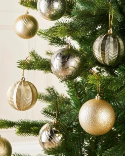 WeRChristmas Pale Gold Shatterproof Baubles, 16 Pack, 8 Cm^ Shatterproof Baubles