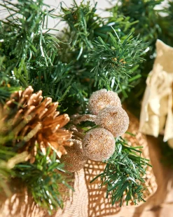 WeRChristmas Pre-Decorated Garland, Cream/Gold, 6 Ft^ Decorated Garlands