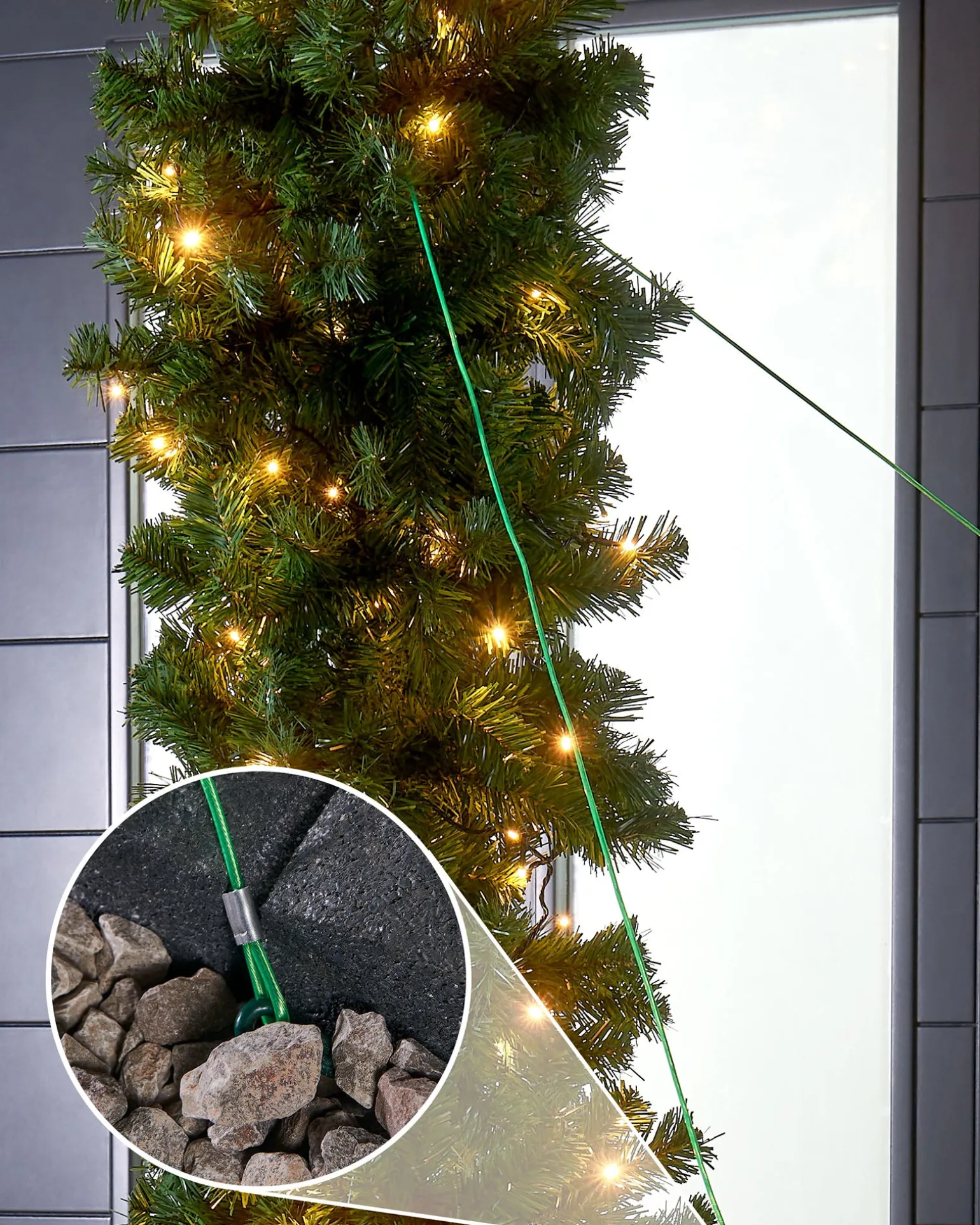 WeRChristmas Pre-Lit Arch Doorway Garland, 8 Ft^ Pre Lit Garlands