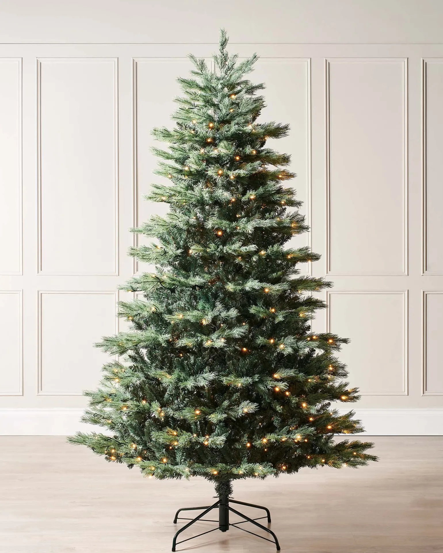 WeRChristmas Pre-Lit Colorado Blue Spruce Christmas Tree, 6 Ft^ Premium Christmas Trees|Pre Lit Christmas Trees