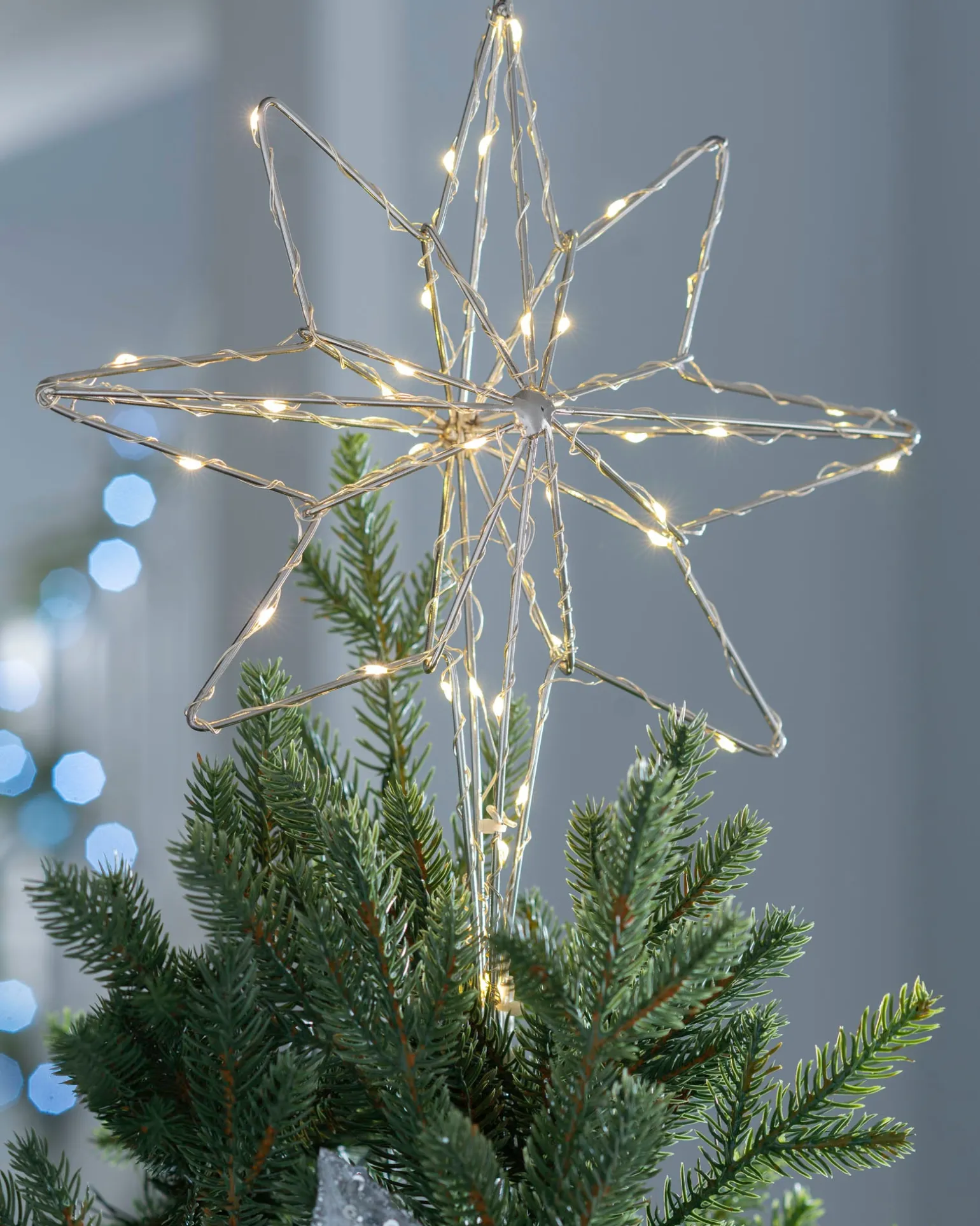WeRChristmas Pre-Lit 3D North Star Christmas Tree Topper, 37 Cm^ Tree Toppers