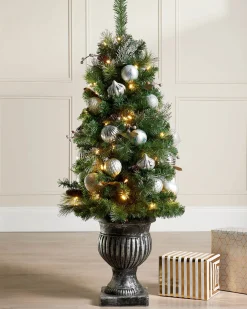 WeRChristmas Pre-Lit Decorated Christmas Tree, 4 Ft^ Budget Christmas Trees|Potted Christmas Trees