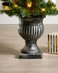 WeRChristmas Pre-Lit Decorated Christmas Tree, 4 Ft^ Budget Christmas Trees|Potted Christmas Trees
