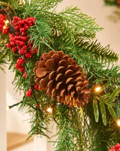 WeRChristmas Pre-Lit Decorated Garland, Pinecones & Berries, 9 Ft^ Decorated Garlands|Pre Lit Garlands