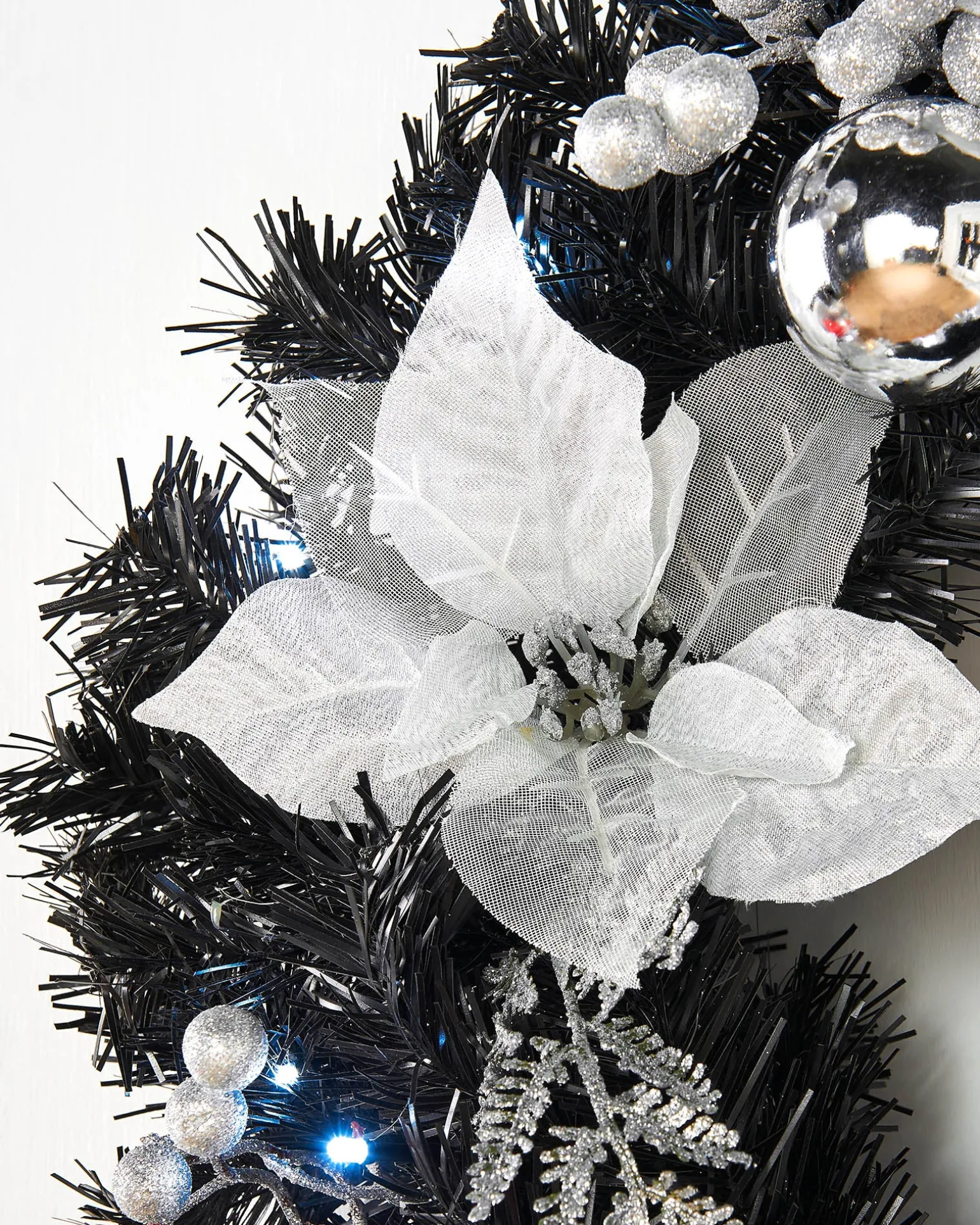 WeRChristmas Pre-Lit Decorated Wreath, Black/Silver, 60 Cm^ Decorated Wreaths|Pre Lit Wreaths