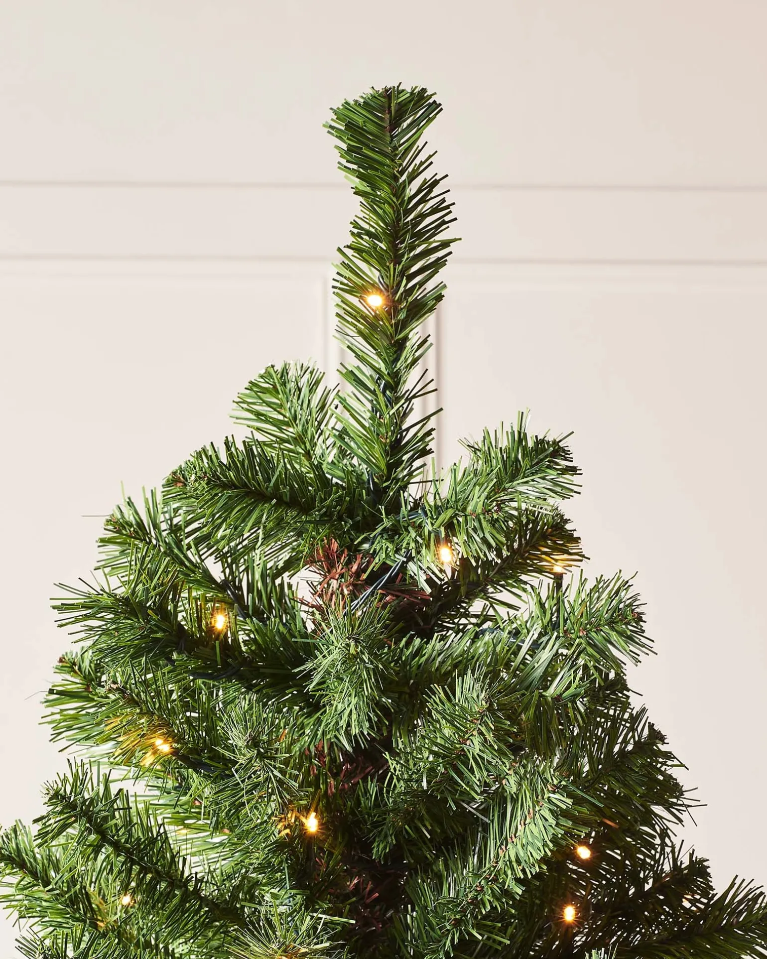 WeRChristmas Pre-Lit Emerald Spruce Christmas Tree, Warm White, 7 Ft^ Pre Lit Christmas Trees