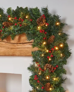 WeRChristmas Pre-Lit Extra Thick Mixed Pine Garland, Pinecones & Berries, 9 Ft^ Decorated Garlands|Pre Lit Garlands