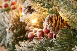 WeRChristmas Pre-Lit Extra Thick Mixed Pine Snow Flocked Garland, Pinecones & Berries, 9 Ft^ Snow Flocked Garlands|Decorated Garlands