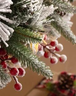 WeRChristmas Pre-Lit Extra Thick Mixed Pine Snow Flocked Wreath, Pinecones & Berries, 76 Cm^ Decorated Wreaths|Pre Lit Wreaths