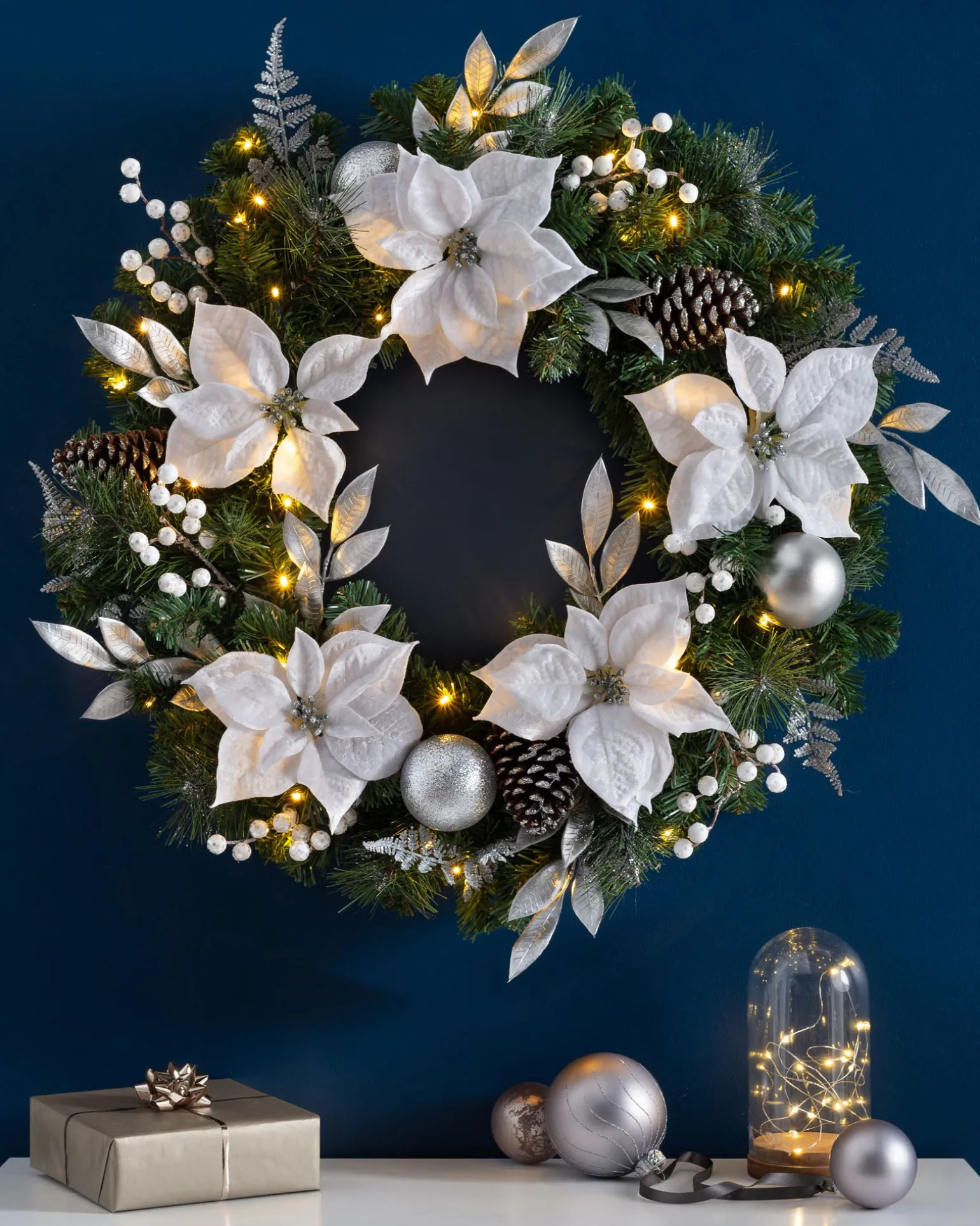 WeRChristmas Pre-Lit Extra Thick Wreath, Silver/White, 76 Cm^ Decorated Wreaths|Pre Lit Wreaths