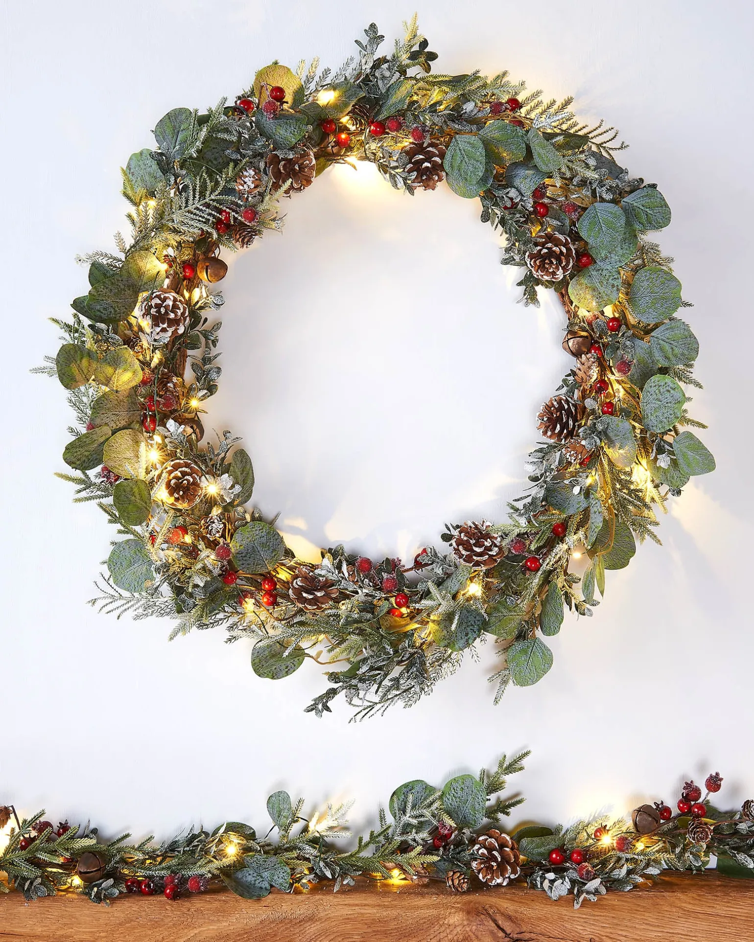 WeRChristmas Pre-Lit Frosted Eucalyptus Wreath, Pinecones & Berries, 76 Cm^ Decorated Wreaths|Pre Lit Wreaths