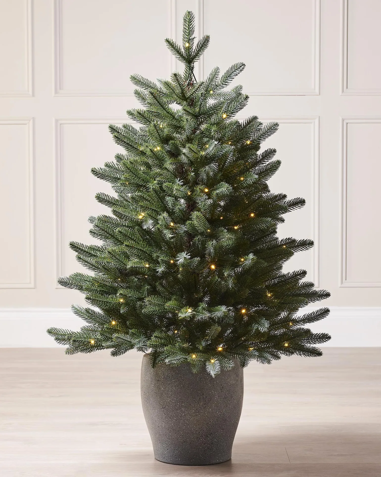 WeRChristmas Pre-Lit Frosted Potted Christmas Tree, 3.5 Ft^ Budget Christmas Trees|Potted Christmas Trees