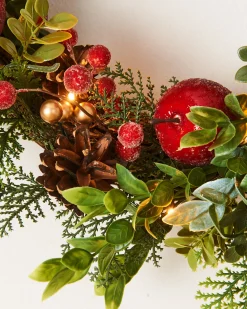 WeRChristmas Pre-Lit Frosted Red Berry Mixed Tip Wreath, 60 Cm^ Decorated Wreaths|Pre Lit Wreaths