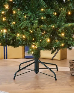 WeRChristmas Pre-Lit Grand Alaskan Fir Christmas Tree, 7 Ft^ Pre Lit Christmas Trees|Premium Christmas Trees