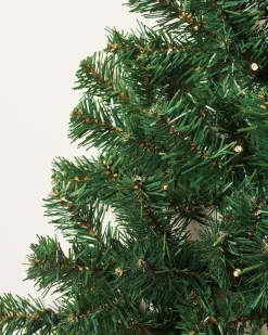 WeRChristmas Pre-Lit Green Wall Mounted Christmas Tree, 4 Ft^ Budget Christmas Trees|Pre Lit Christmas Trees