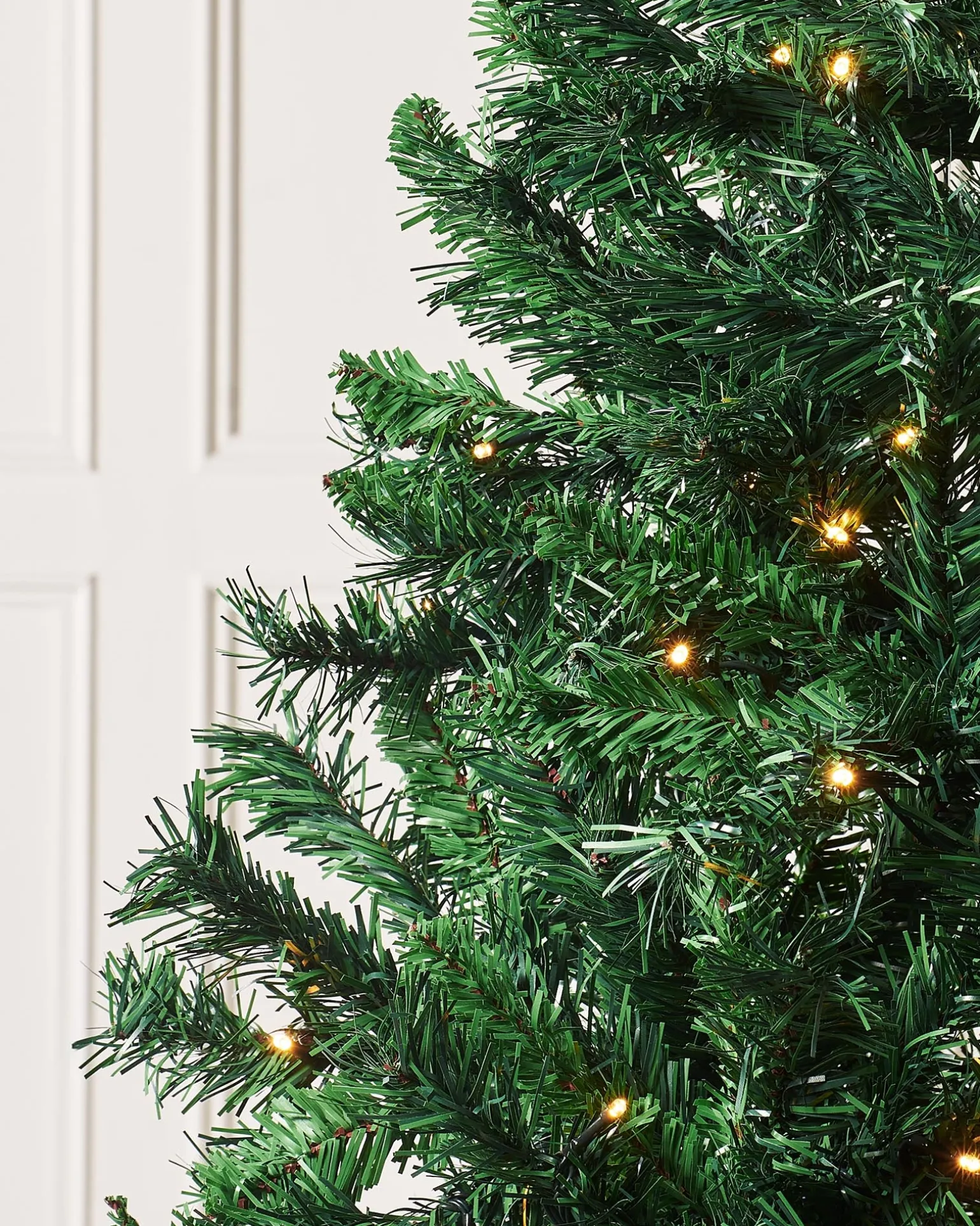 WeRChristmas Pre-Lit Mixed Pine Christmas Tree, 7 Ft^ Budget Christmas Trees|Pre Lit Christmas Trees