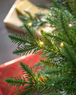 WeRChristmas Pre-Lit Mountain Pine Natural Bark Christmas Tree, 7 Ft^ Budget Christmas Trees|Pre Lit Christmas Trees