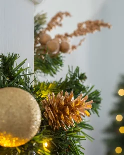 WeRChristmas Pre-Lit Multi-Function Decorated Garland, Cream/Gold, 9 Ft^ Decorated Garlands|Pre Lit Garlands